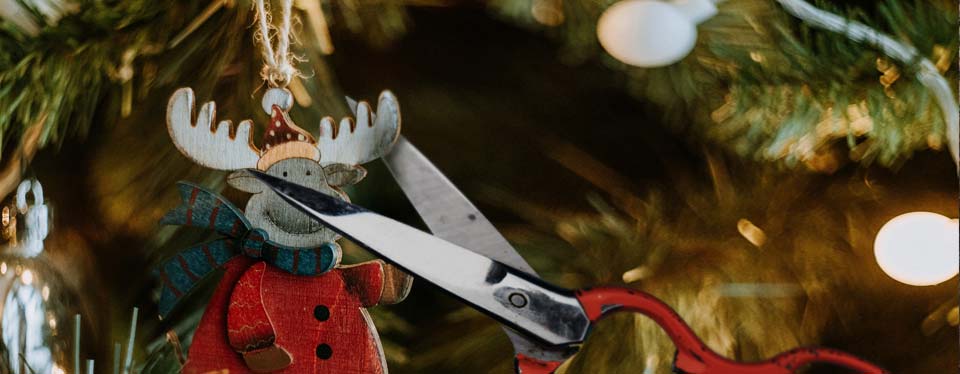 reindeer christmas tree ornament with scissors