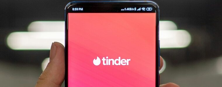 Dating app scams are on the rise: how can you avoid them?